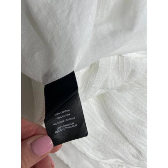 Obey Worldwide Isle 100% Cotton Dress in white. Size medium. Fully lined. - Picture 11 of 11